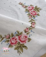 3625 مفرش مطرز دائري همس الورد