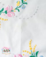 3684 مفرش انتيك مطرز طريق الزهور