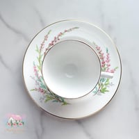 3422 كوب مع صحن انتيك من رويال البرت