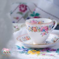 3524 كوب مع صحن انتيك من رويال قرافتون Royal Graft...