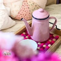 7798 ابريق معدني زهري سادة