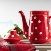 4182 ابريق سيراميك أحمر منقط