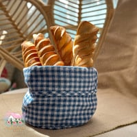 3360 حافظة مخبوزات كاروهات زرقاء