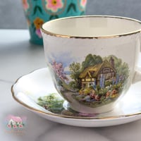 3423 كوب مع صحن انتيك الكوخ الريفي