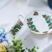 3530 كوب مع صحن انتيك من كوينز Queen's