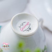 3526 كوب مع صحنين انتيك من كولكلوڤ Colclough (رقم...