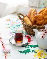 3682 مفرش انتيك مطرز بهجة الزهور