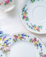 3658 كوب مع صحنين انتيك من كول بورت ورويال ستاندرد