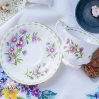 3518 كوب مع صحن انتيك من رويال البرت Royal Albert