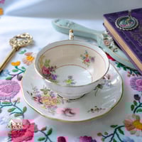 3484 كوب مع صحن انتيك من باراجون ورويال كراون (1)