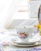 3658 كوب مع صحنين انتيك من كول بورت ورويال ستاندرد