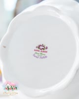 3667 ابريق شاي انتيك من رويال البرت Royal Albert