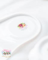 3662 كوب مع صحن انتيك من رويال البرت