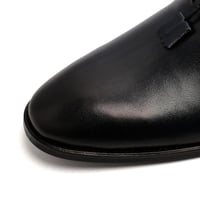 أكسفورد بتصميم من قطعة واحدة