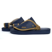 حذاء شرقي باصبع جلد طبيعي تصميم عصري