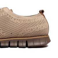 أكسفورد قماشي لون بيج – خفيف التهوية بنعل رياضي