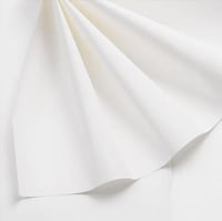 ورق تغليف مخملي (ابيض)