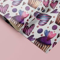 ورق تغليف هدايا الكب كيك