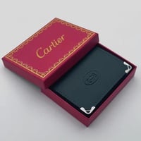 محفظة كارتير زيتي