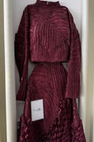 طقم سهرة منفصل بلوزه وتنورة مطرز بالكامل