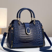 حقيبة جلد تمساح فاخرة