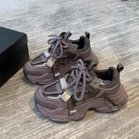 أحذية بمنصة شبكية جيدة