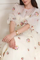 فستان بيج ميدي اورجانزا بحزام لؤلؤ