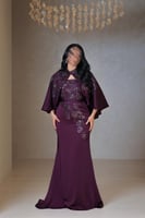 فستان بنفسجي مطرز بقطعة خارجية فاخرة