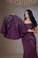 فستان بنفسجي مطرز بقطعة خارجية فاخرة