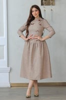 فستان إليجانس كلاسيك يجمع بين الرقي والبساطة