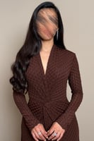 جمبسوت بني أنيق بقصة خصر محددة