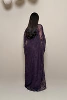 جمبسوت دانتيل انسيابي باللون البنفسجي