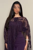 جمبسوت دانتيل انسيابي باللون البنفسجي