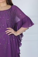 فستان شيفون مزين بالخرز مع جوانب كشكش كسرات