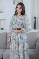 فستان أنيق بأكمام واسعة وحزام جلد بني – نقش أزرق