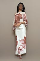 فستان بيج بطبعات فنية مع شيفون انسيابي