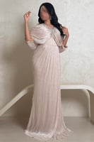 فستان بيج لامع بتصميم مميز على الكتف وتطريز فاخر