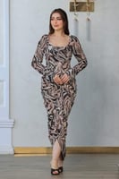 فستان أنيق طويل بأكمام طويلة بتصميم مستوحى من نقشة...