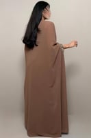 جلابيه قطعتين ملكي مطرز شيفون بني