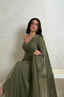 فستان زيتي غامق بكتف واحد وشيفون فاخر