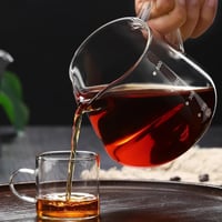 وعاء صب القهوة