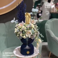 فازه بتصميم مختلف