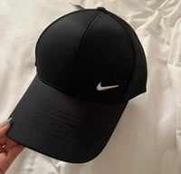 بكج هدية رجالي نايك باللون الرمادي والاسود