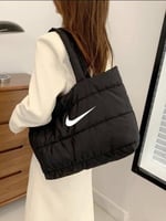 بكج إكسسوارات باللون الوردي