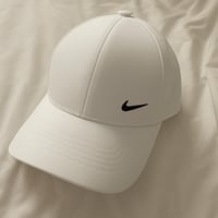 بكج هدية رجالي نايك باللون الكحلي