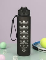 قارورة مياة باللون الأسود