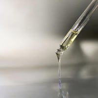 Mint Coffee Scalp Oil - زيت الجذور بالنعناع والقهو...