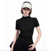 لبس رياضي نسائي