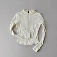 لبس رياضي نسائي