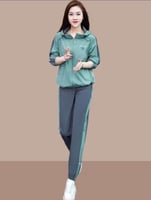 لبس رياضي نسائي